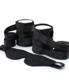 אזיקי סקוץ וכיסוי עינויים