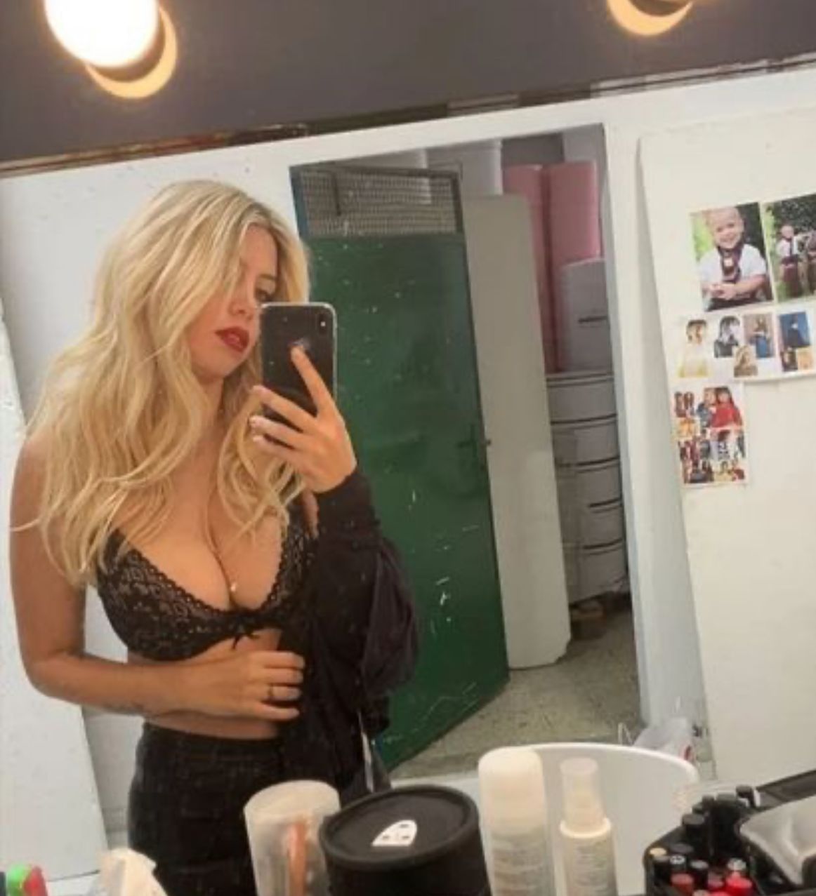 צברית בת 23 -תל אביב