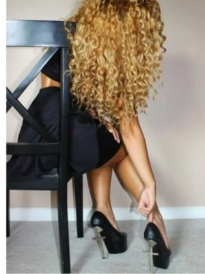 בחורה פרטית ואיכותית -בחיפה