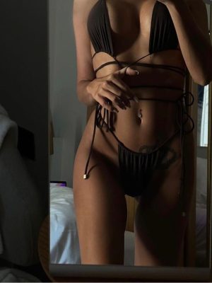 מארחת מקצוענית -תל אביב