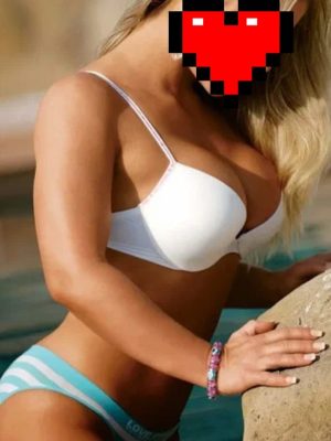 מסאזיסטית יפיפיה – ברעננה