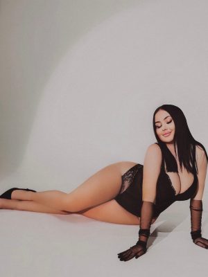 מעסה דוגמנית – חיפה