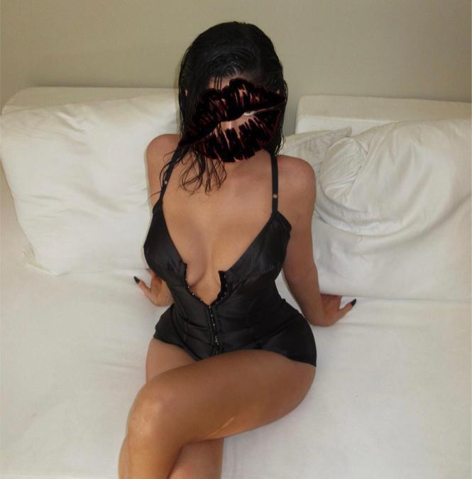 בחורה פרטית – בהרצליה